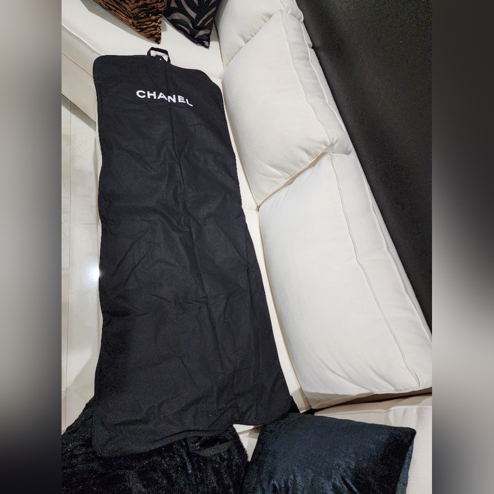 Chanel Garment Bag - Picture 6 of 11